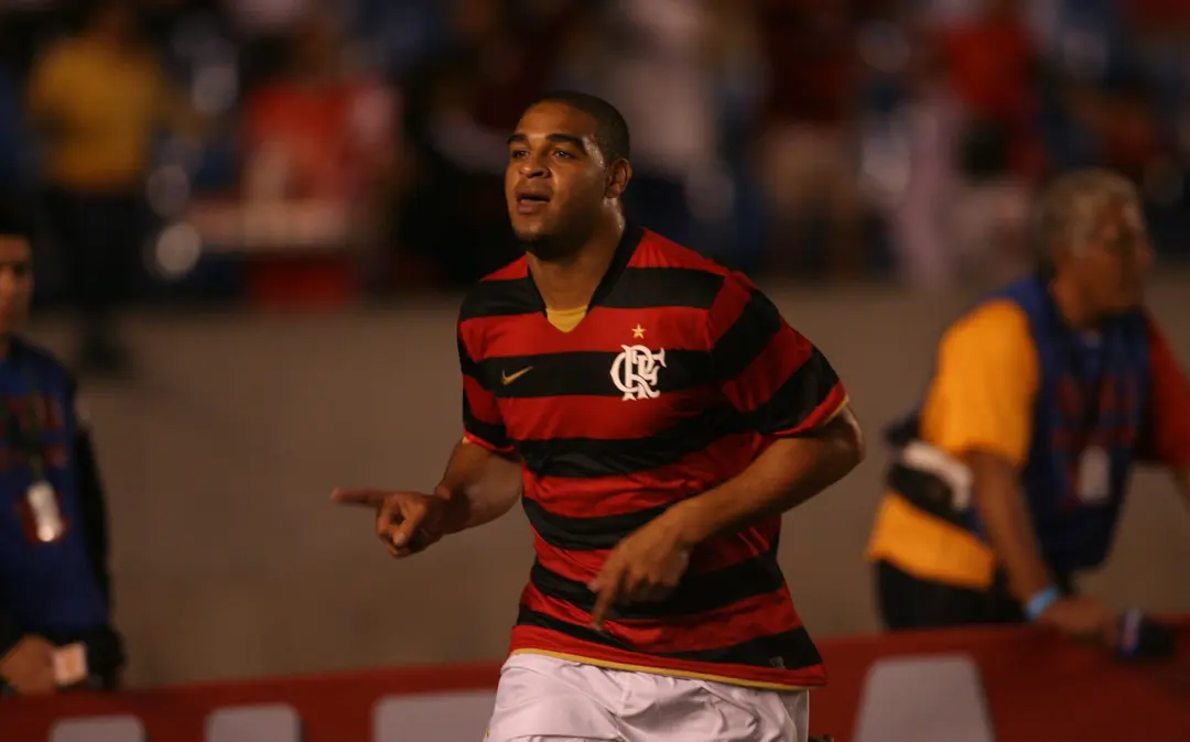 Adriano Imperador: Um Adeus à Altura de sua Lendária Carreira